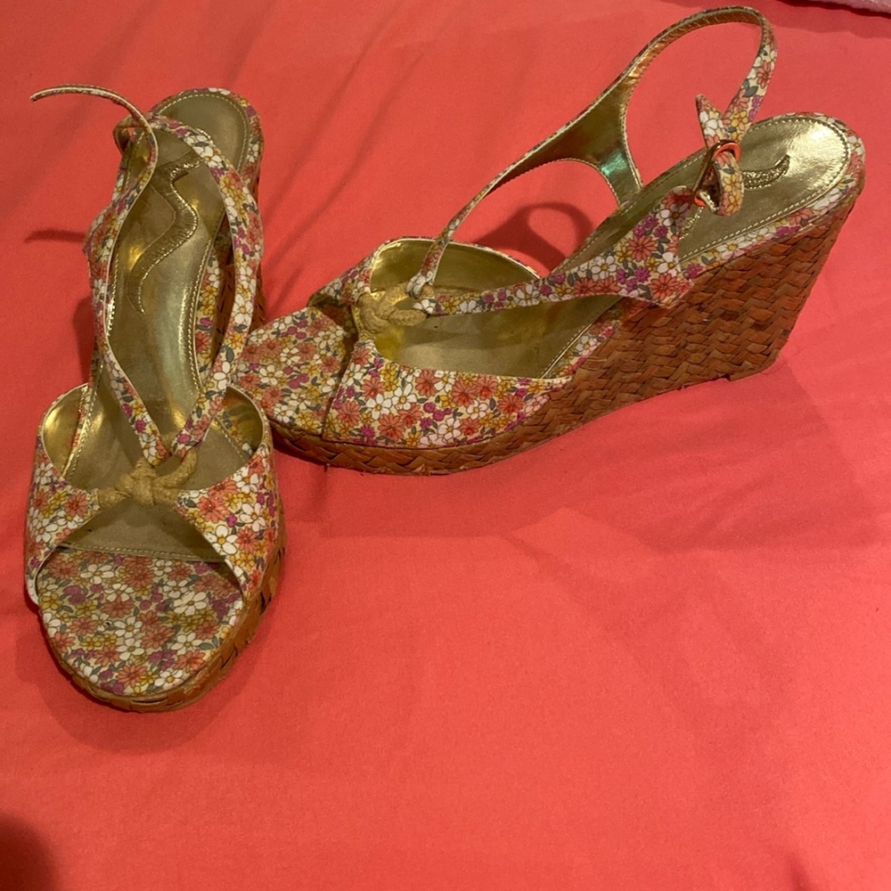 Nina sandals